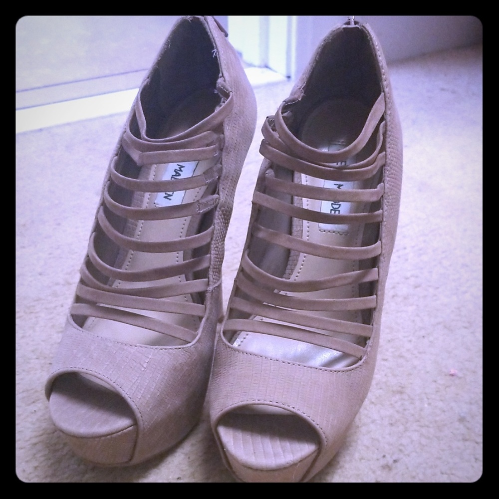 Steve Madden women's toupe booties